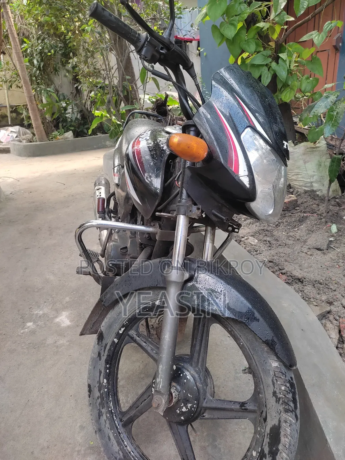 TVS Metro 2013 Black