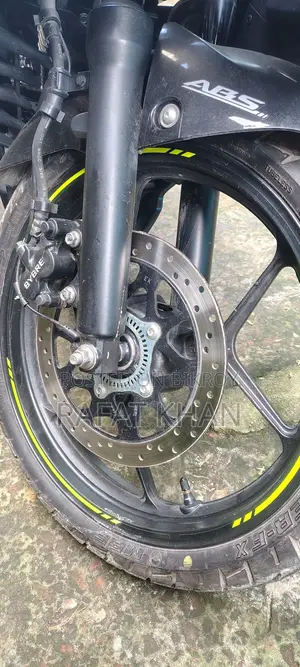 সুজুকি জিক্সার এসএফ ২০২৫ ব্ল্যাক