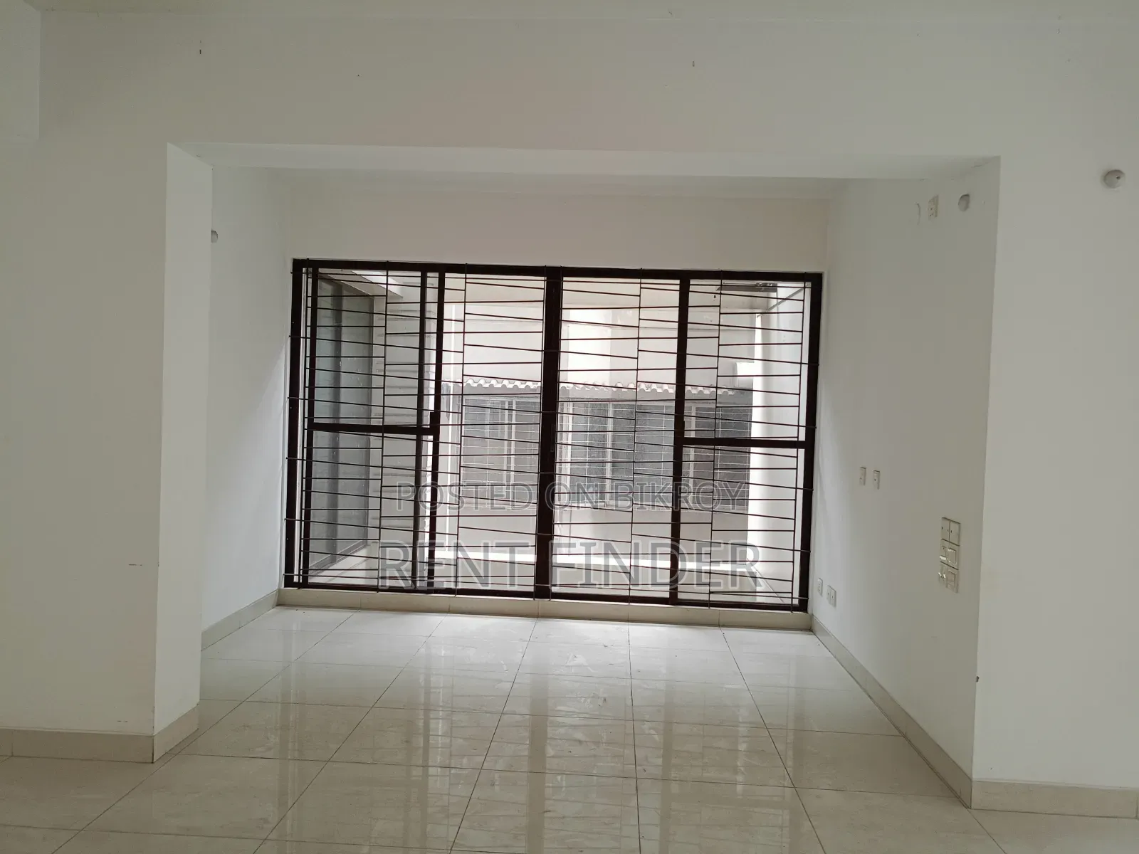 4-Bedroom Apartment in Banani for rent