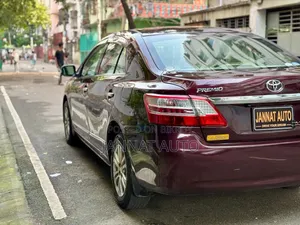 Toyota Premio 2.0 Front-Wheel Drive 2010 Maroon