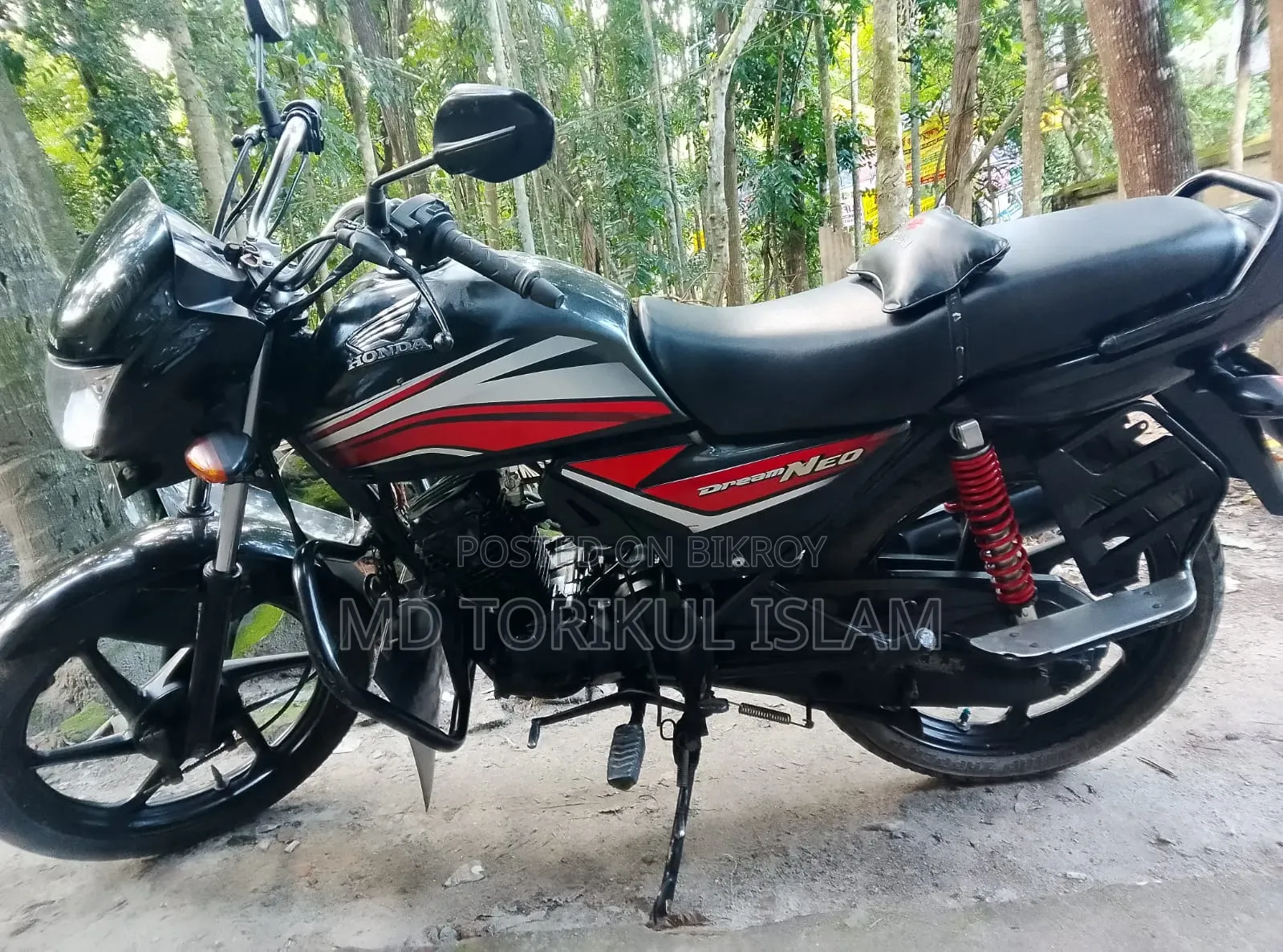 হোন্ডা ড্রিম নিও ২০১৮ কালো