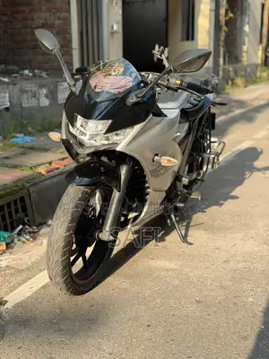 Suzuki Gixxer SF 2022 Silver