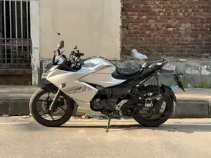 Suzuki Gixxer SF 2022 Silver