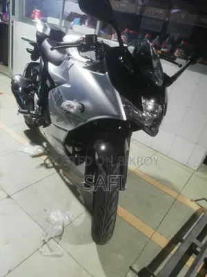 Suzuki Gixxer SF 2022 Silver