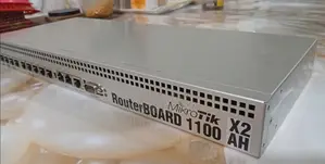 MikroTik RouterBOARD RB1100AHx2 (13 Gigabit Ports) - Used