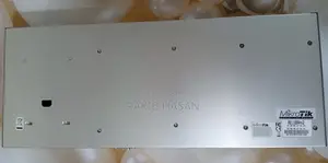 MikroTik RouterBOARD RB1100AHx2 (13 Gigabit Ports) - Used