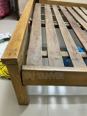 ৫/৭ ফিট খাট