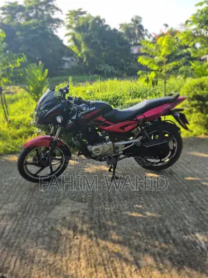 Bajaj Pulsar 150 2015 Red