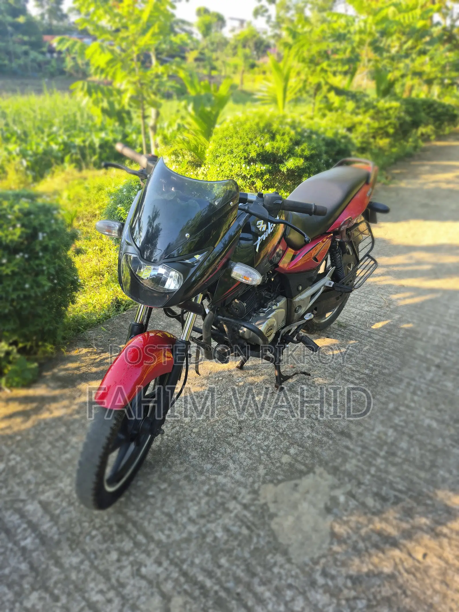Bajaj Pulsar 150 2015 Red