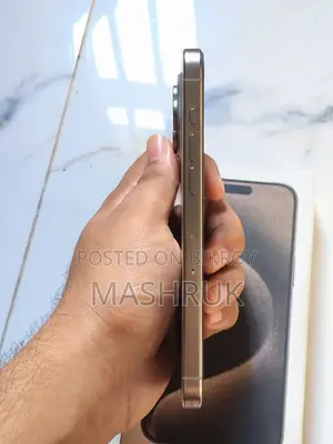 Apple iPhone 15 Pro Max 256 GB