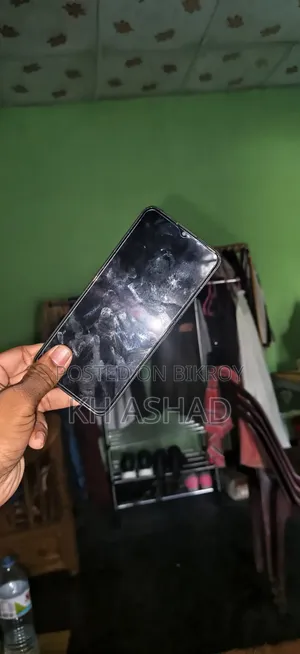 ভিভো Y১৬ ৬৪ GB ব্ল্যাক