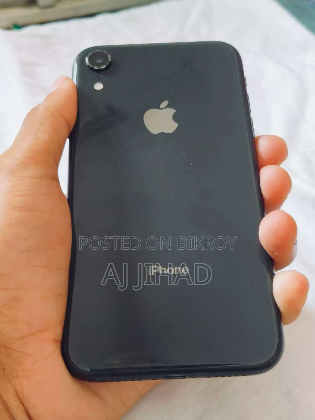 Apple iPhone XR 64 GB Black