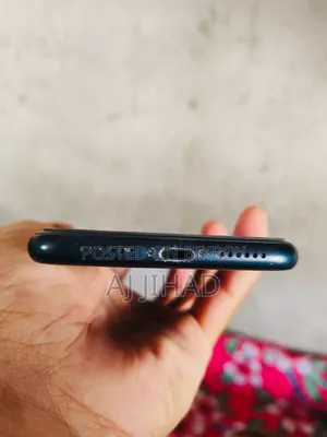 Apple iPhone XR 64 GB Black