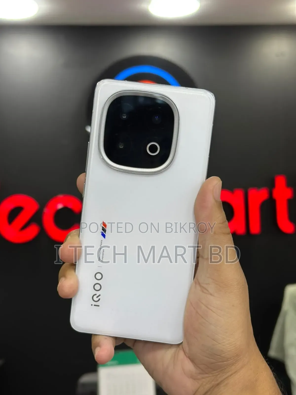 Vivo iQOO 13 512 GB White