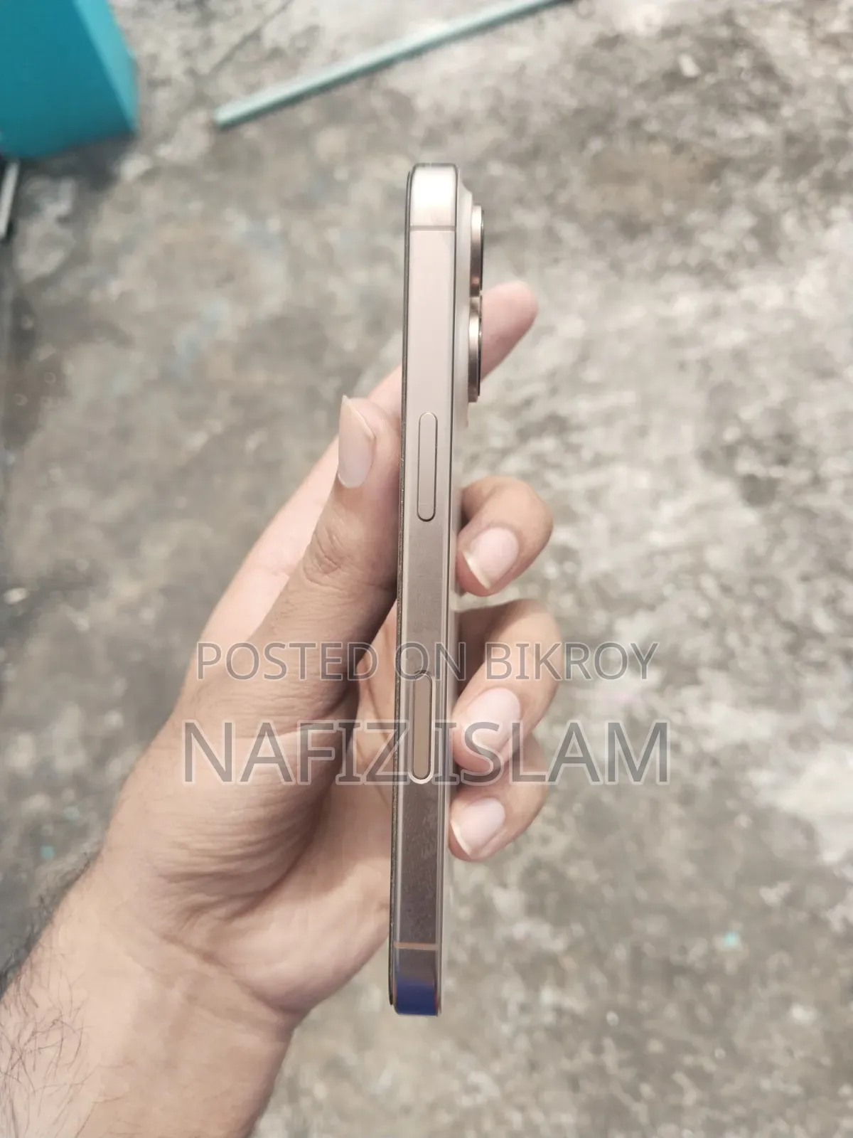Apple iPhone 16 Pro 128 GB Gold