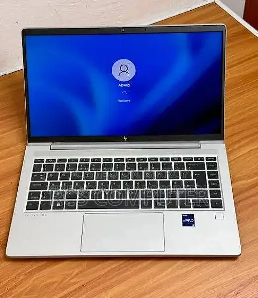 Laptop HP EliteBook 640 G9 16GB Intel Core i5 SSD 16 GB
