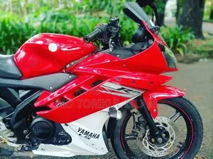Yamaha R15M 2012 Red