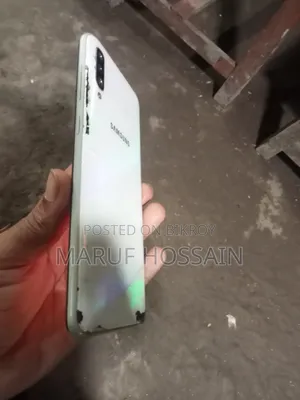 Samsung Galaxy A70 128 GB White