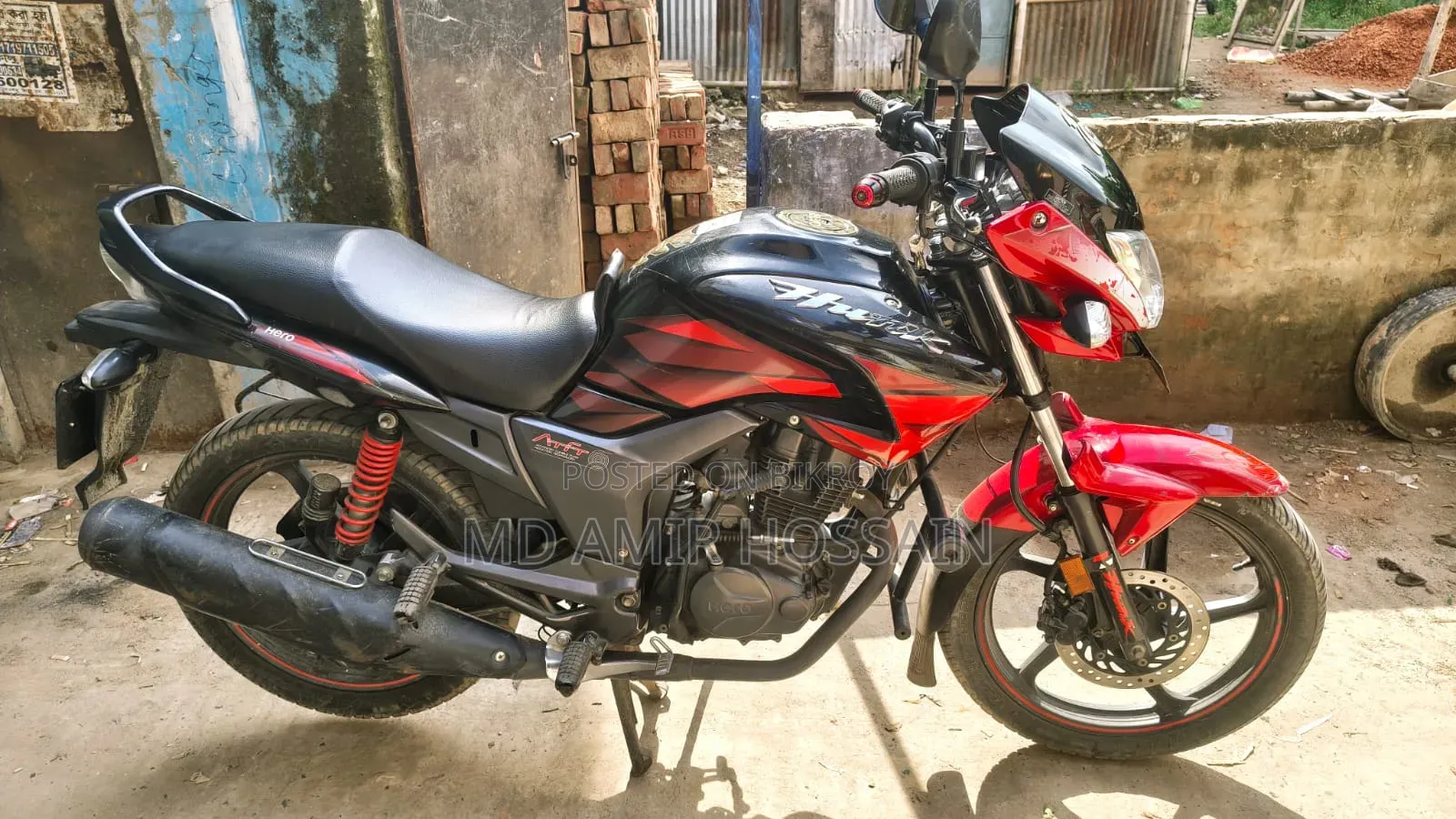 Hero Hunk 2022 Black
