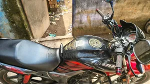 Hero Hunk 2022 Black