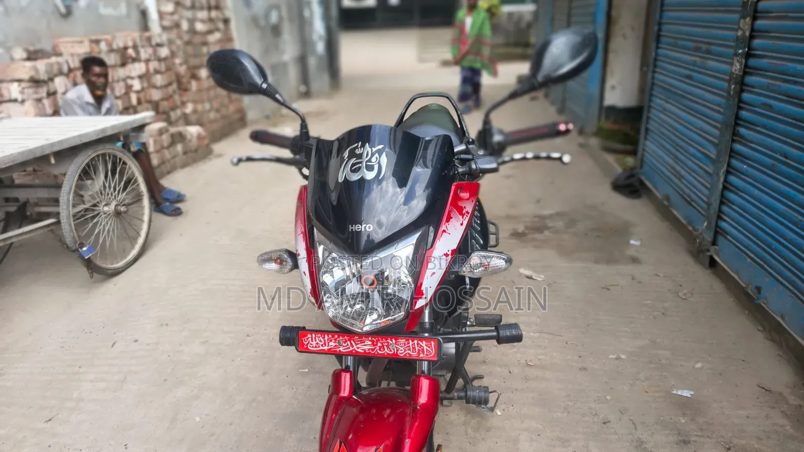 Hero Hunk 2022 Black