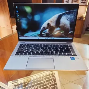 Laptop HP EliteBook 840 G8 8GB Intel Core i5 SSD 256GB