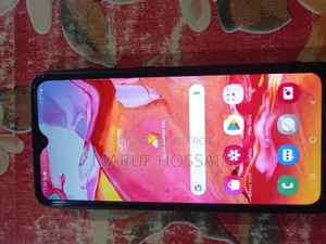 Samsung Galaxy A70 128 GB White