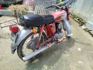 Yamaha 1995 Red