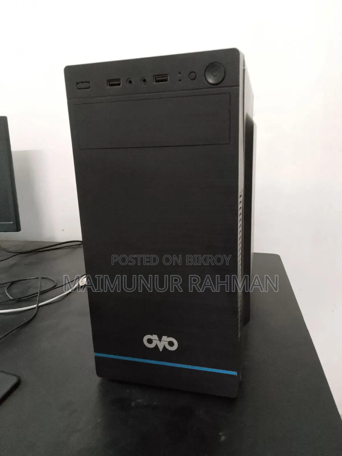 Desktop Computer 4GB Intel Core i3 SSD 256GB