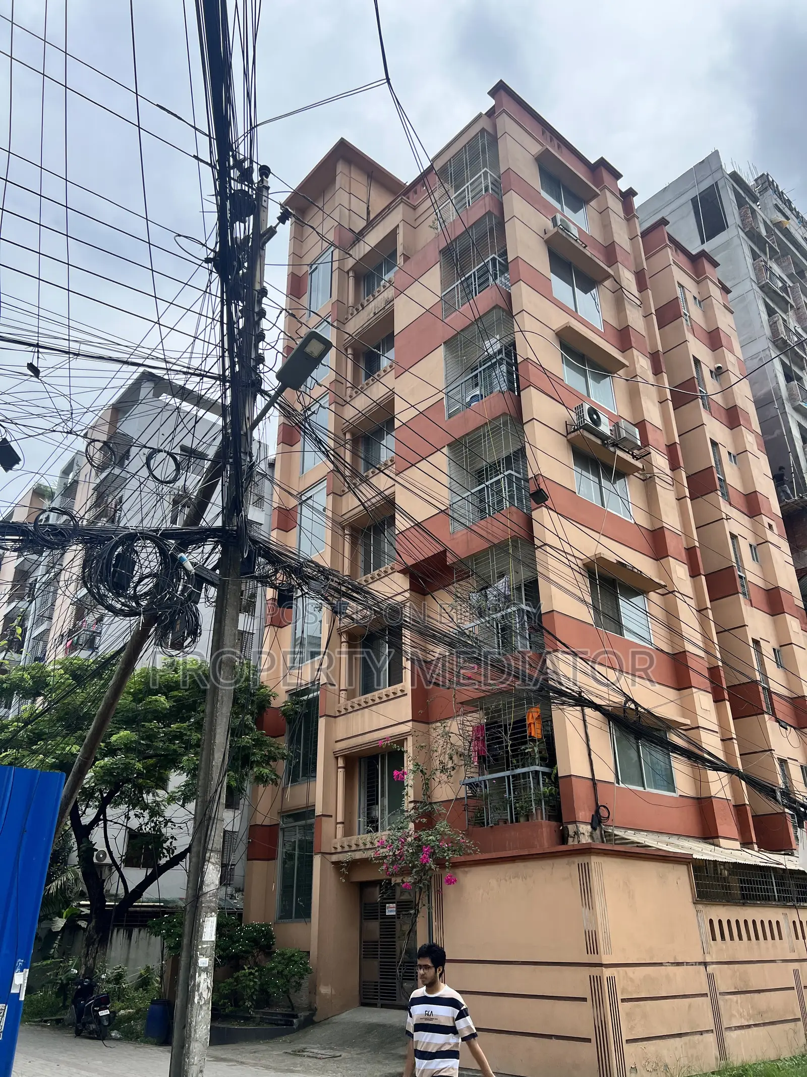 3 Bedroom Apartment in Basundhara for Sale