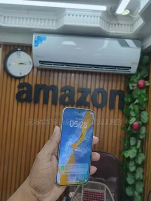 iQOO 256 GB White