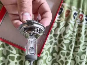 Toyota Original Halogen Light, Its 100% Original Light.