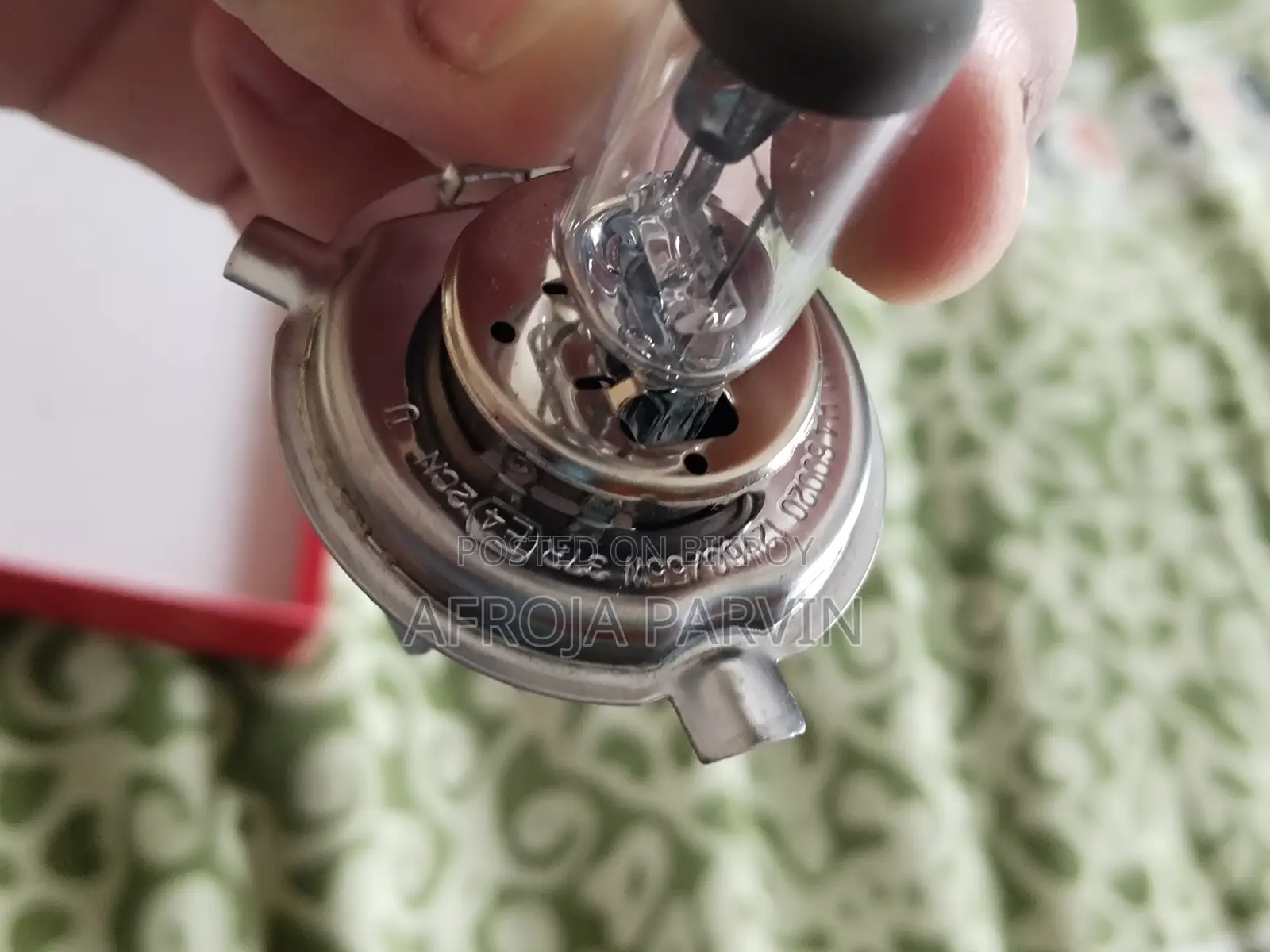 Toyota Original Halogen Light, Its 100% Original Light.