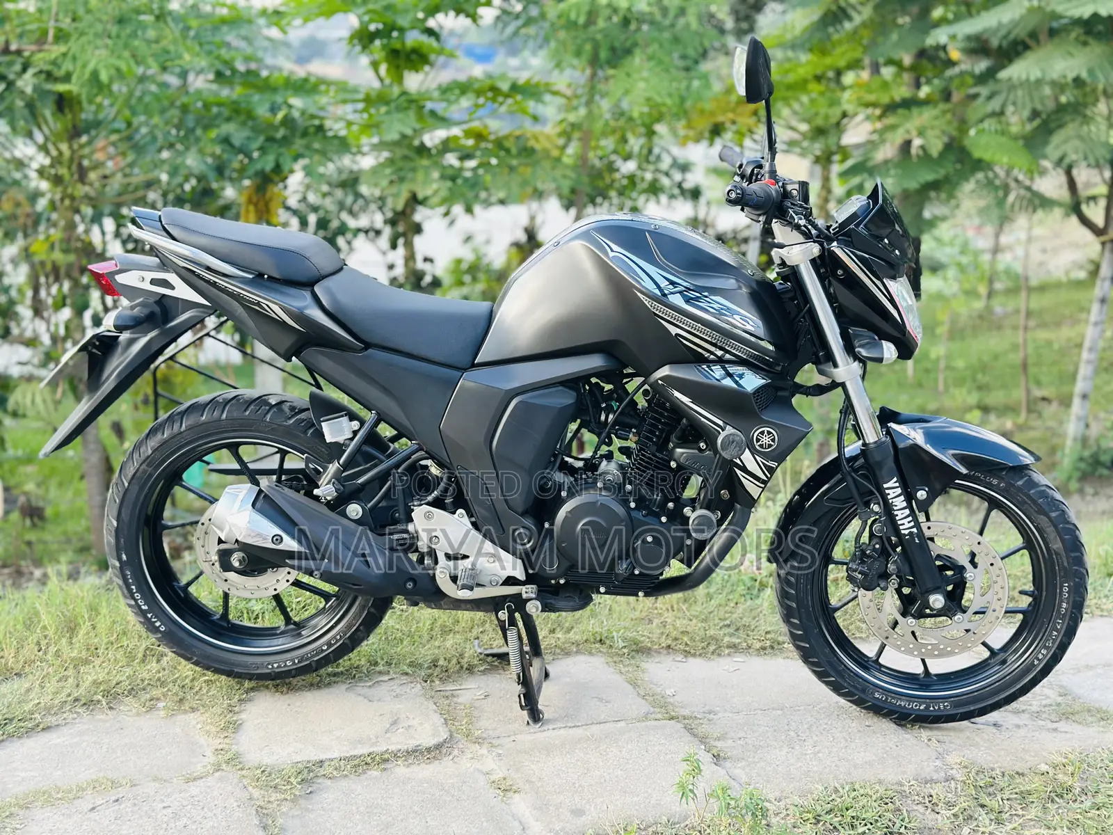 Yamaha FZS V2 2025 Black