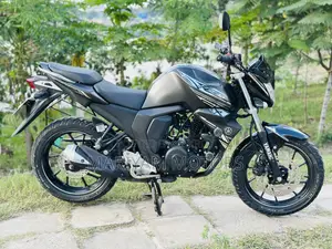 Yamaha FZS V2 2025 Black