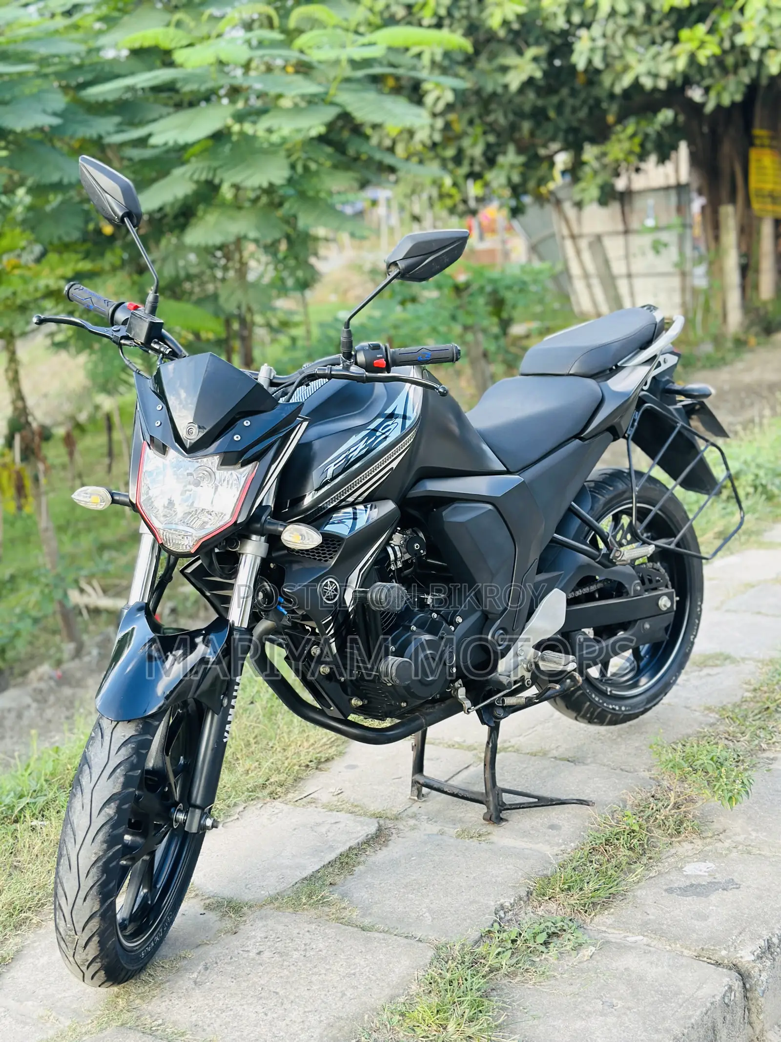 Yamaha FZS V2 2025 Black
