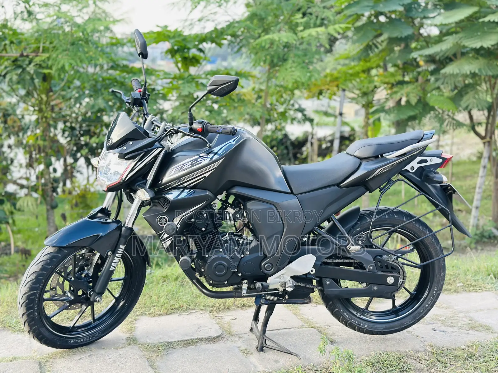 Yamaha FZS V2 2025 Black