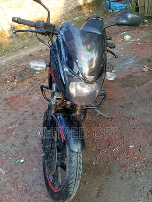 Bajaj Pulsar 150 2024 Red