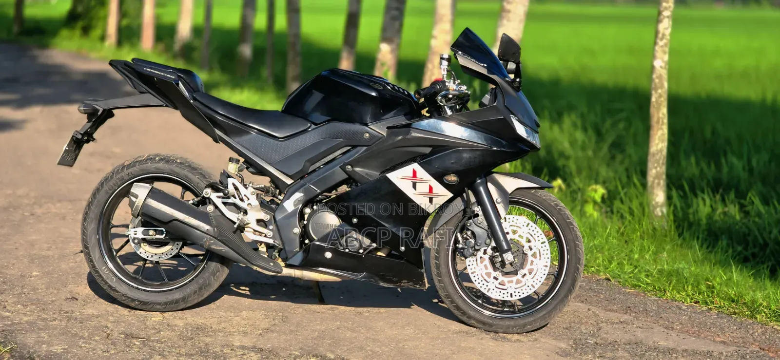 Yamaha R15 V3 2023 Black