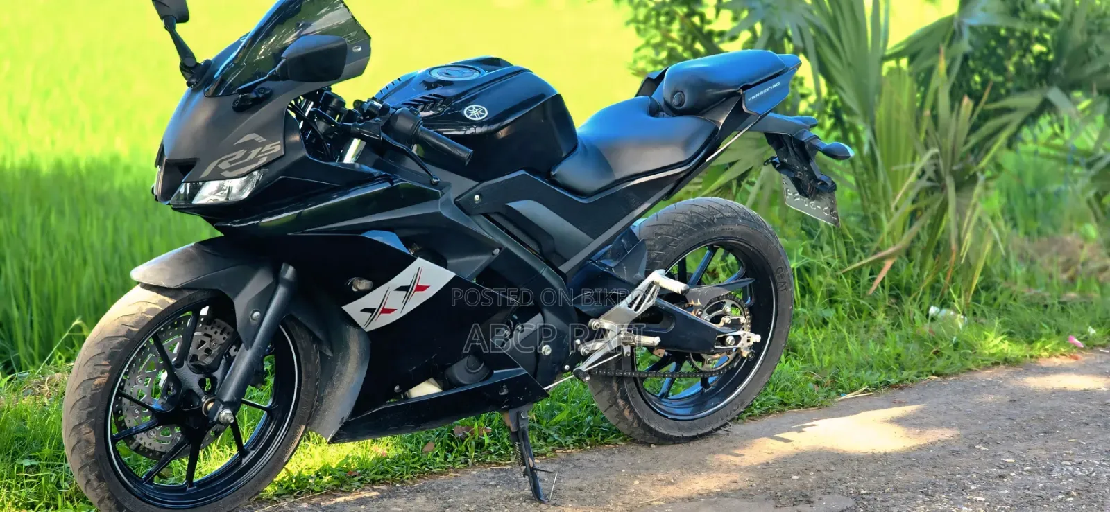 Yamaha R15 V3 2023 Black