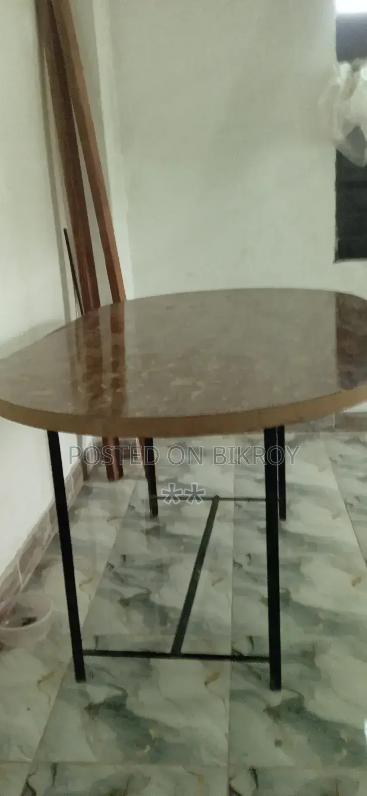 পারটেক্স এর ডাইনিং টেবিল