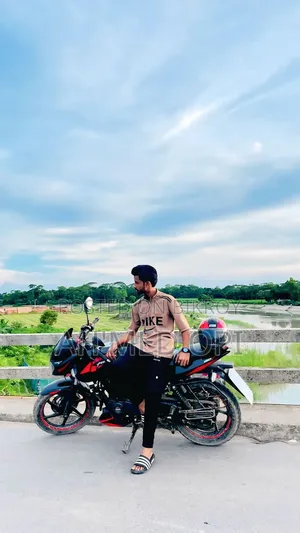 Bajaj Pulsar 150 2024 Red