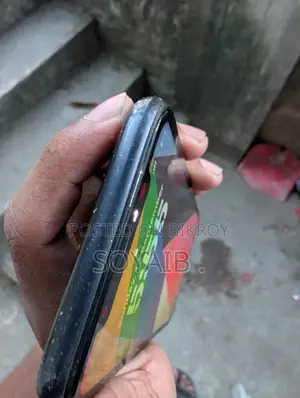 অ্যাপল আইফোন এক্সআর ১২৮ জিবি ব্ল্যাক