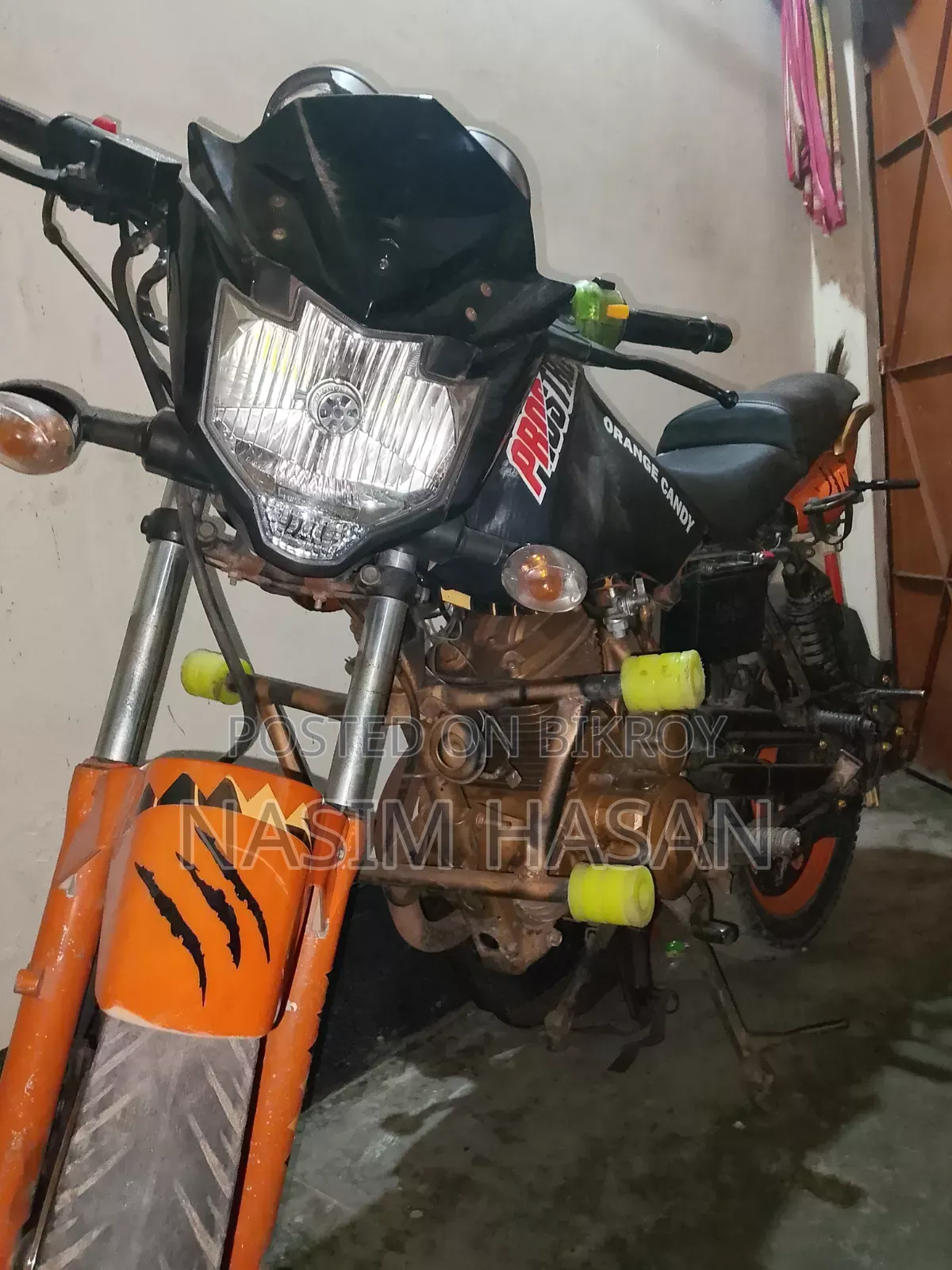 ওয়ালটন প্লাজা ১৪০ ২০১৪ ইয়েলো