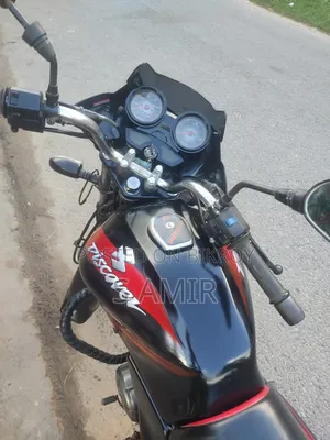 বাজাজ ডিসকভার ১২৫ ২০১৩ ব্ল্যাক