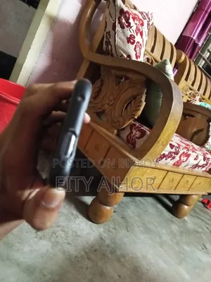 ওয়ানপ্লাস ৭ প্রো ১২৮ জিবি নীল