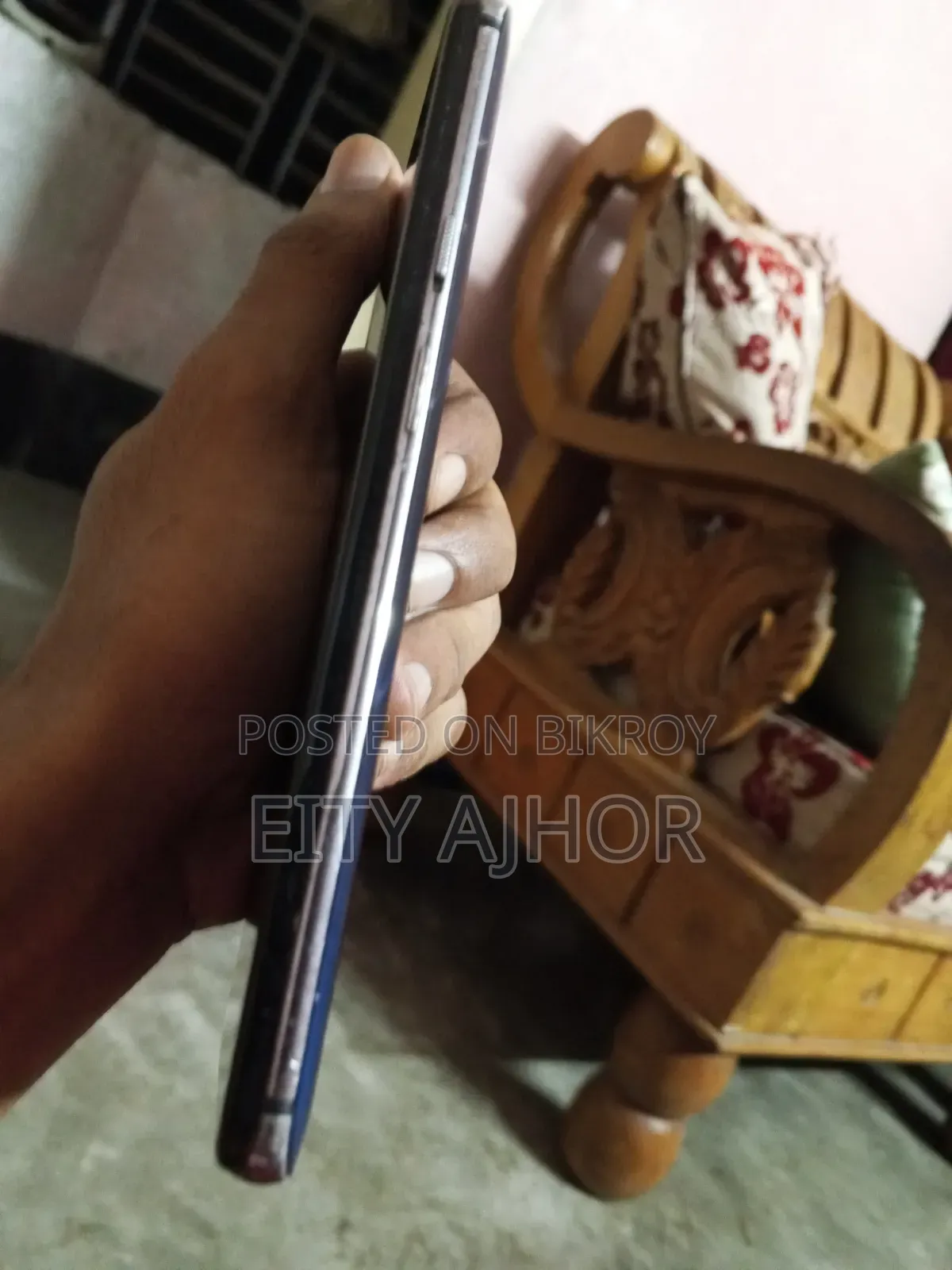 ওয়ানপ্লাস ৭ প্রো ১২৮ জিবি নীল