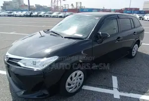 Toyota Corolla Fielder 1.5 Hybrid FWD 2021 Black