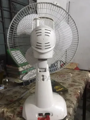 রিচার্জেবল ফ্যান