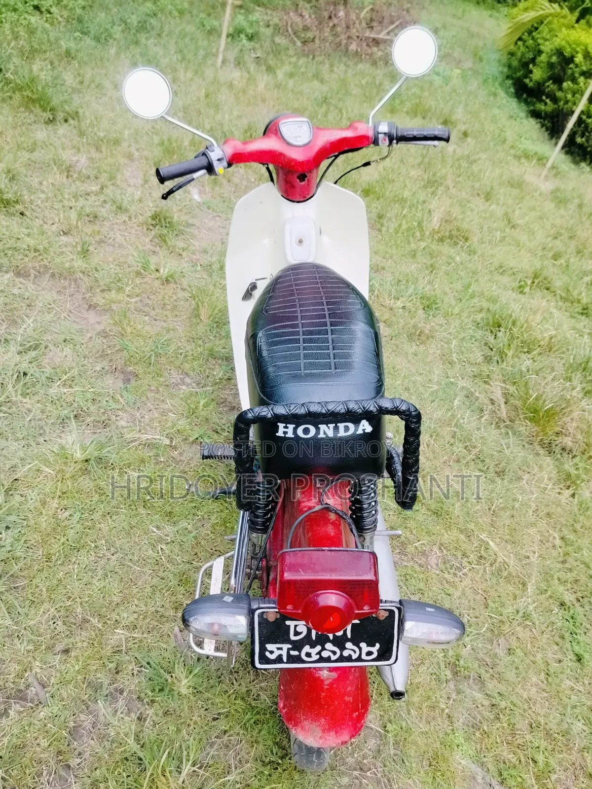 Honda 1988 Red